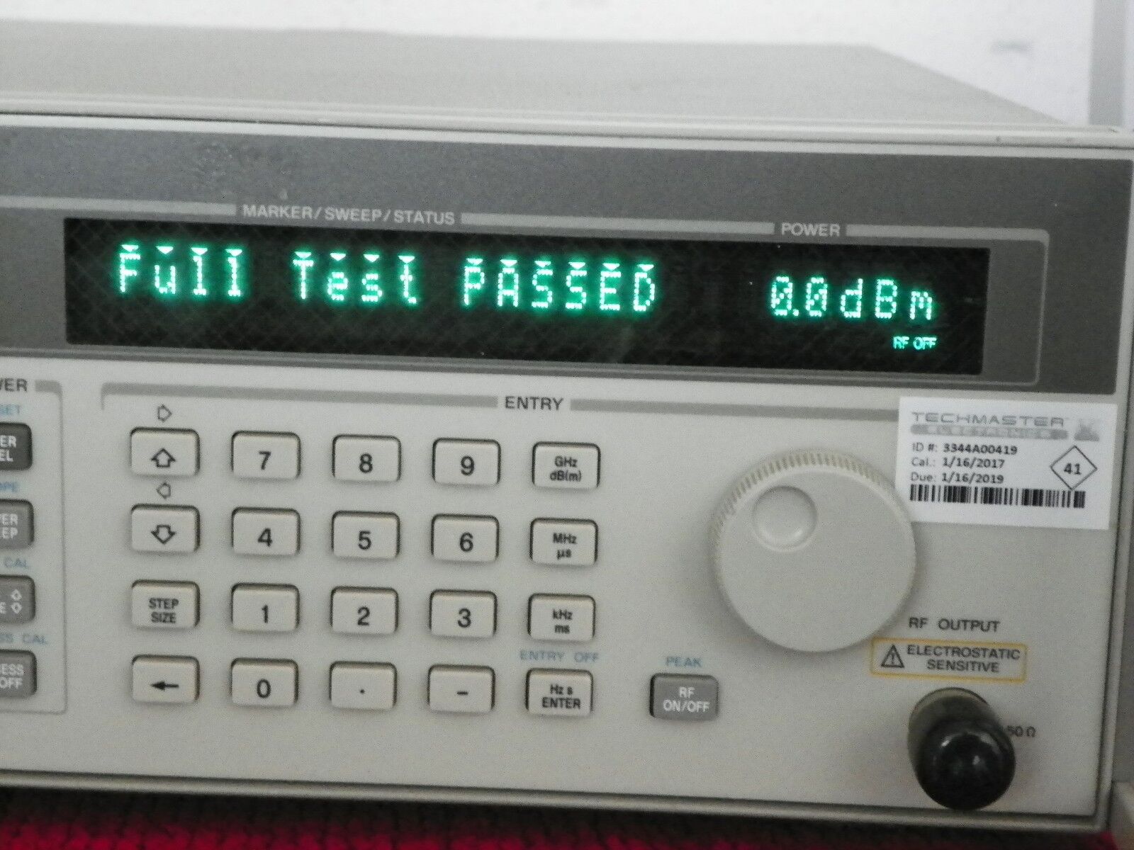 Agilent HP 83752A .01-20GHz Synthesized Signal Sweeper, 3 in stock. Agilent HP 83752A .01-20GHz Synthesized Signal Sweeper, 3 in stock.
